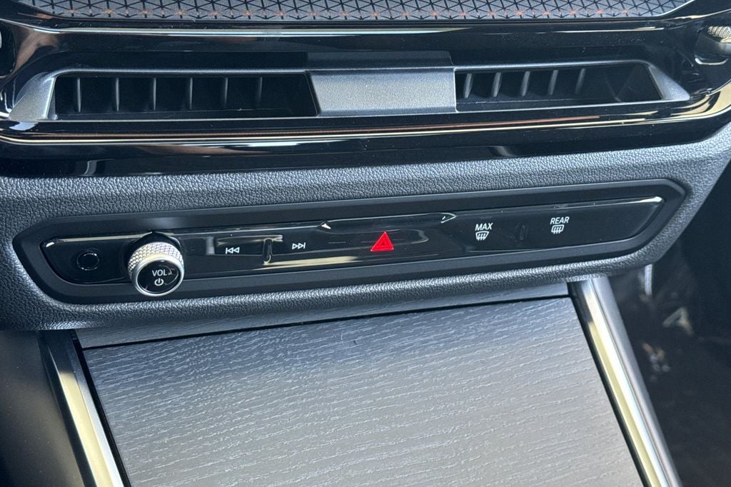 2026 BMW 3 Series 330i