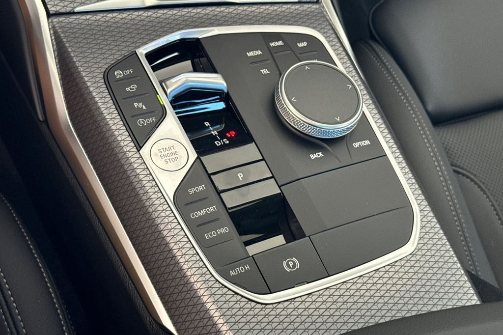 2026 BMW 3 Series 330i