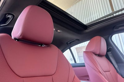 2026 BMW 3 Series 330i
