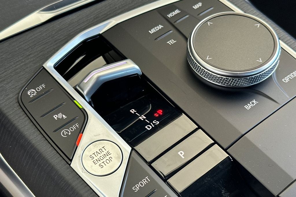 2026 BMW 3 Series 330i