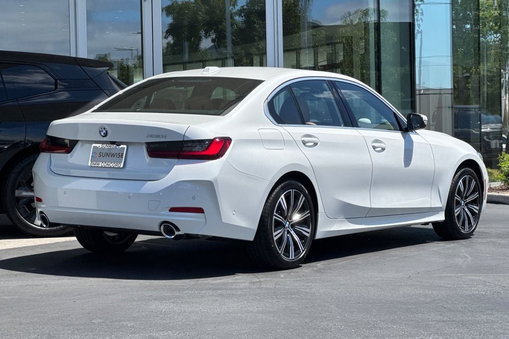 2026 BMW 3 Series 330i