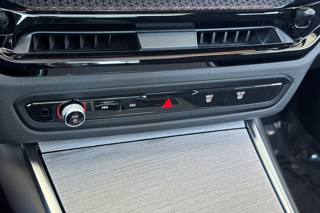 2026 BMW 3 Series 330i