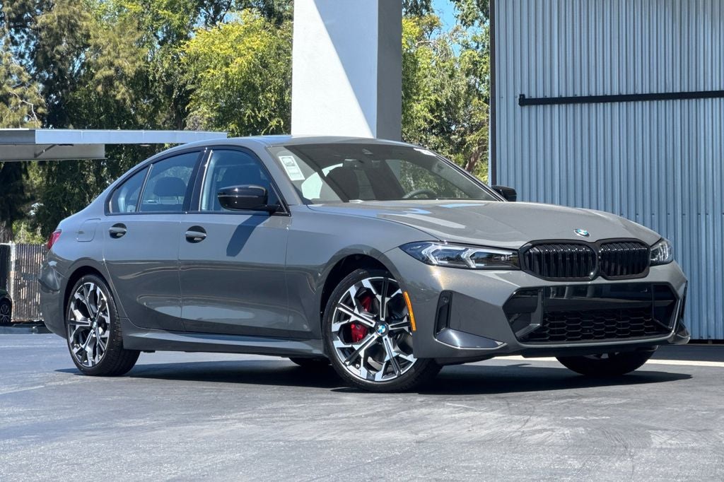 2026 BMW 3 Series 330i