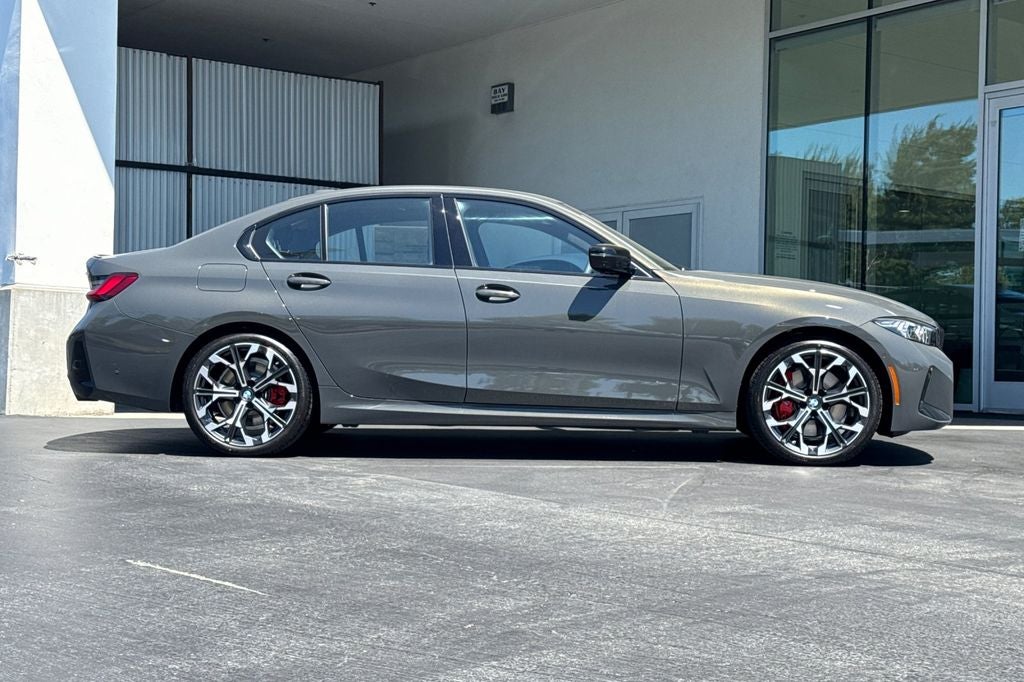 2026 BMW 3 Series 330i