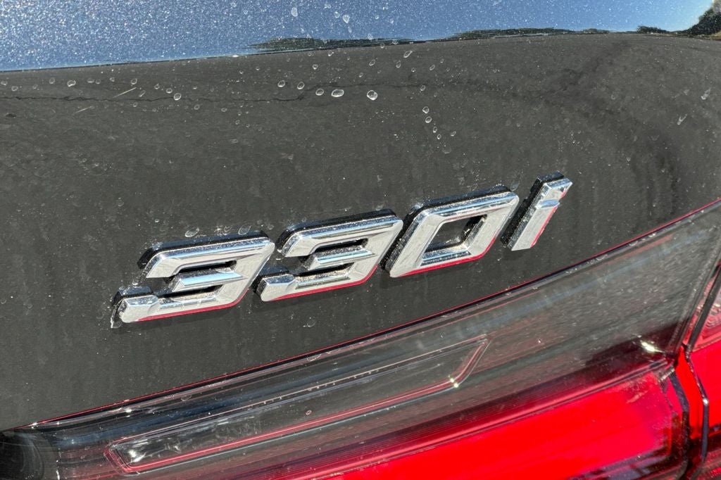 2026 BMW 3 Series 330i