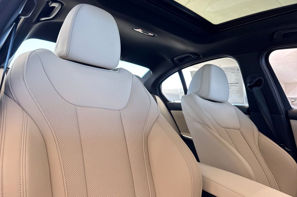 2026 BMW 3 Series 330i