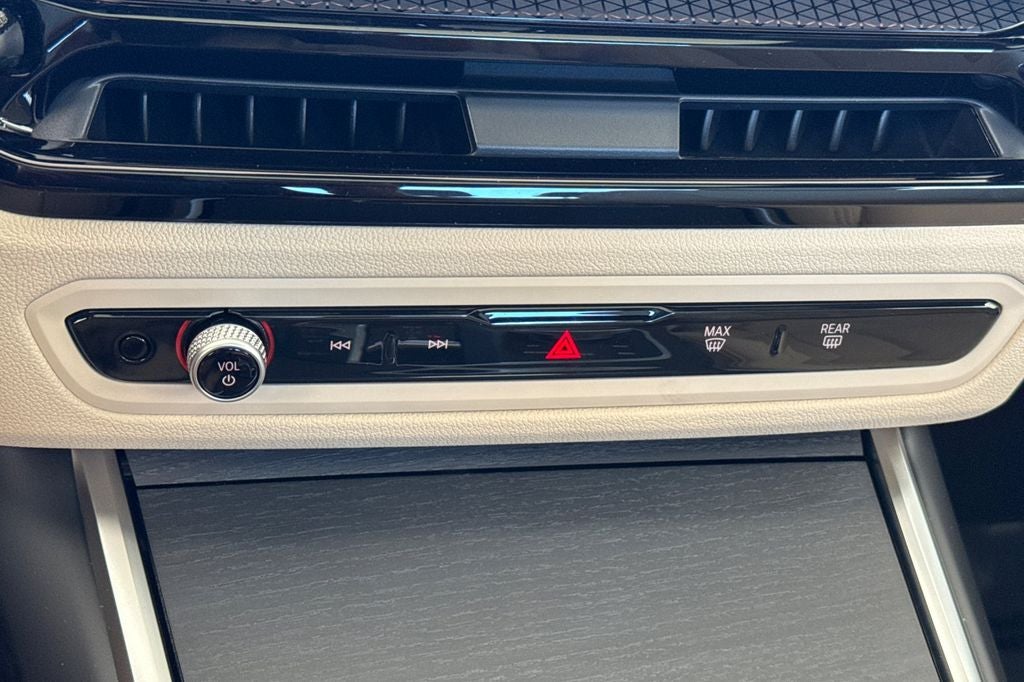 2026 BMW 3 Series 330i