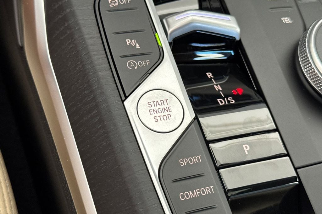 2026 BMW 3 Series 330i