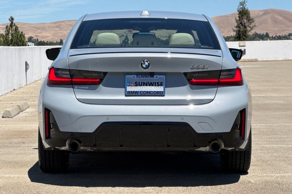 2026 BMW 3 Series 330i