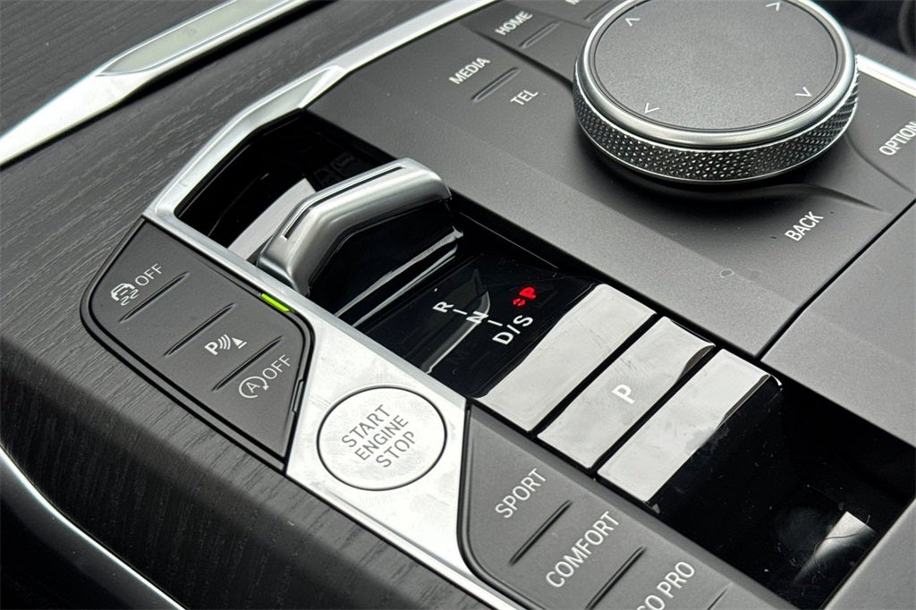 2026 BMW 3 Series 330i