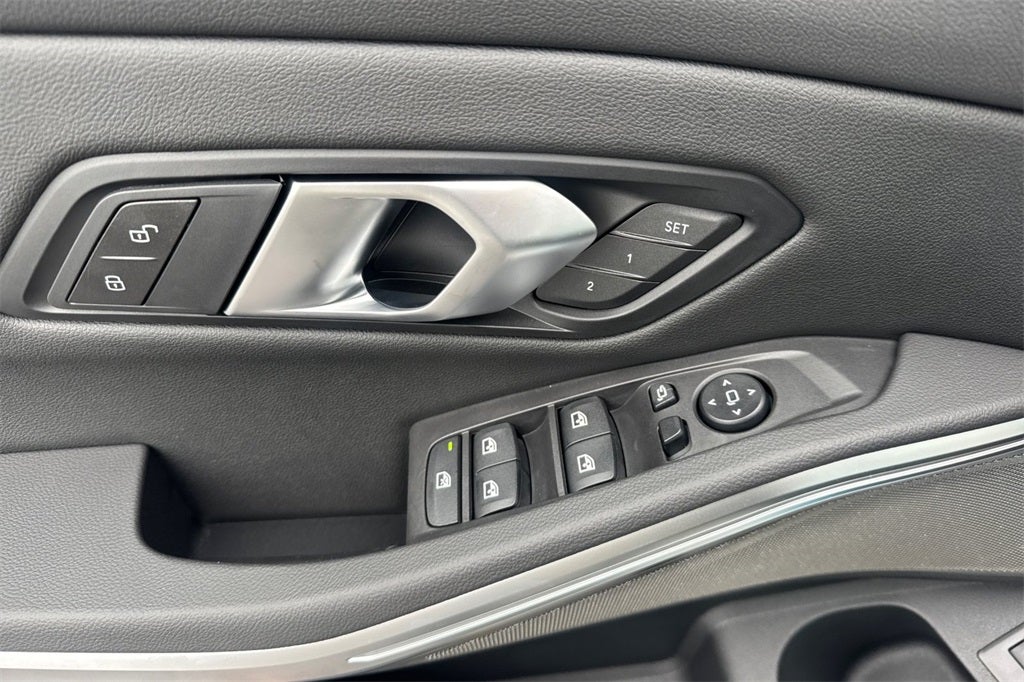 2026 BMW 3 Series 330i