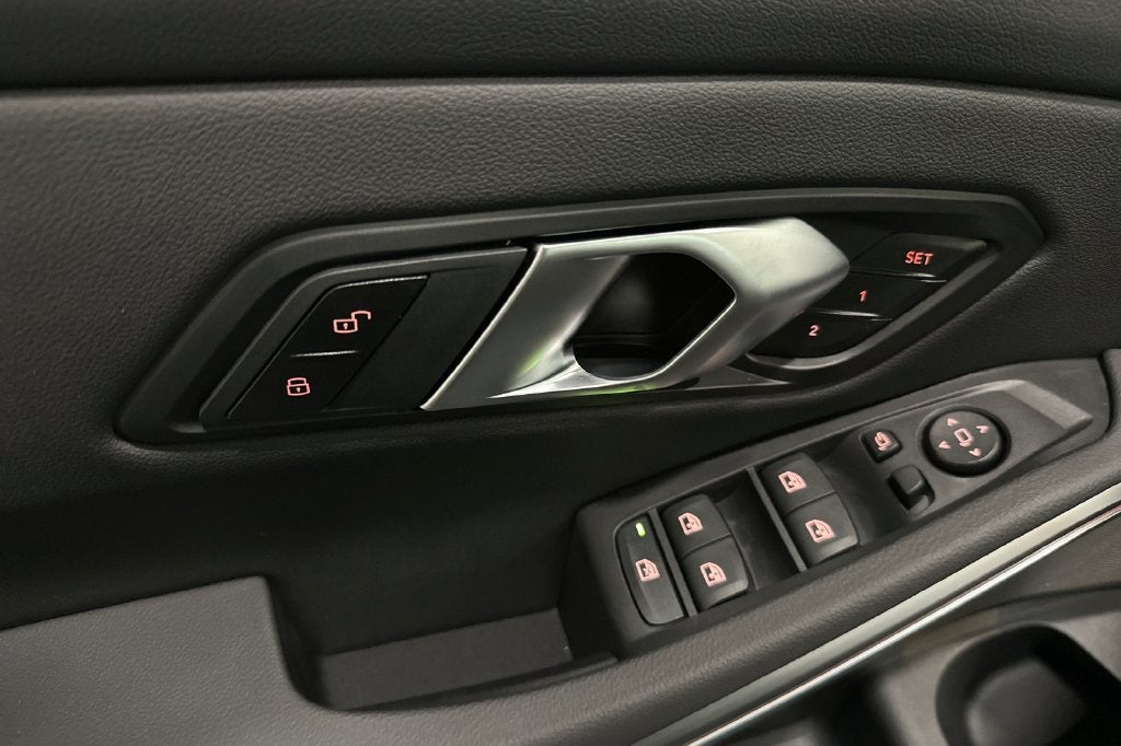 2026 BMW 3 Series 330i