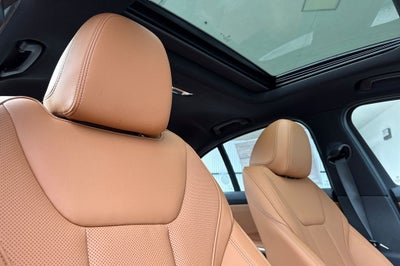 2026 BMW 3 Series 330i