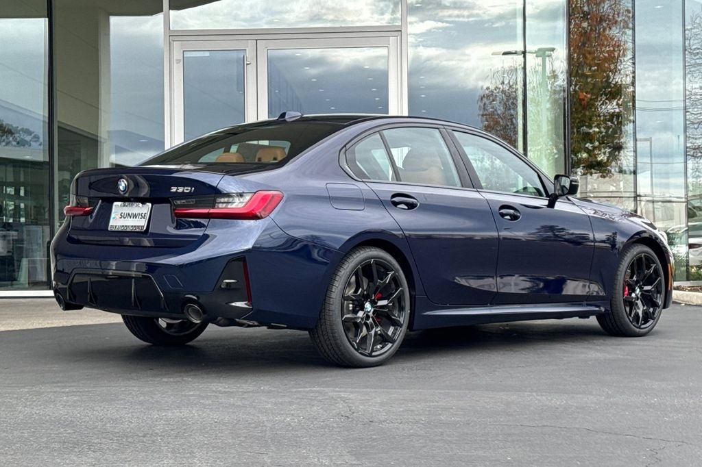 2026 BMW 3 Series 330i