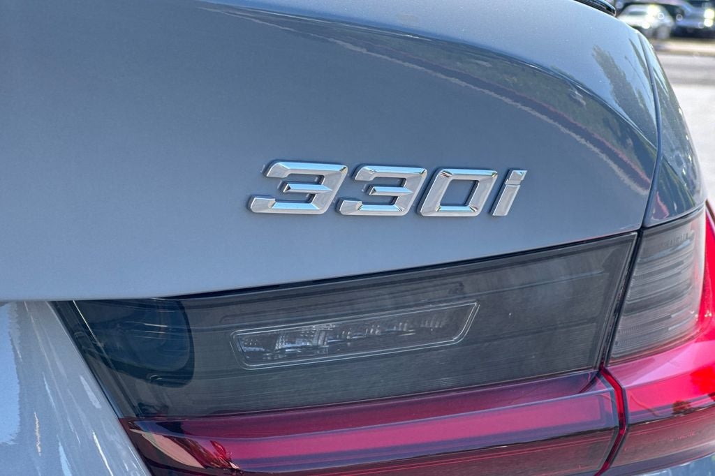 2026 BMW 3 Series 330i
