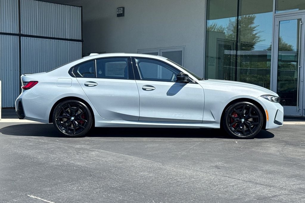 2026 BMW 3 Series 330i