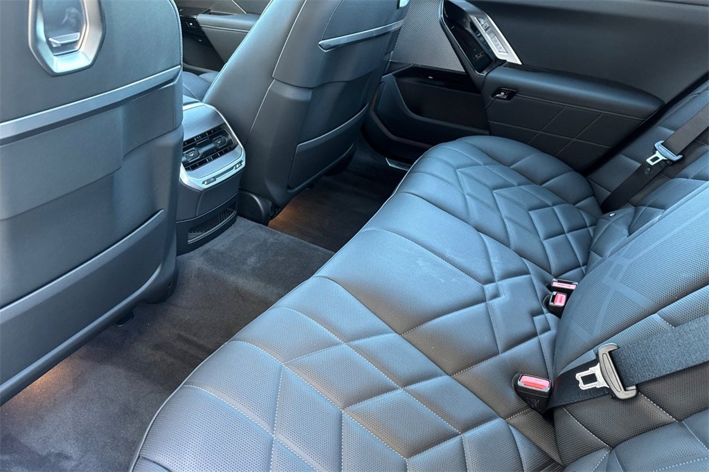 2026 BMW 7 Series 750e xDrive