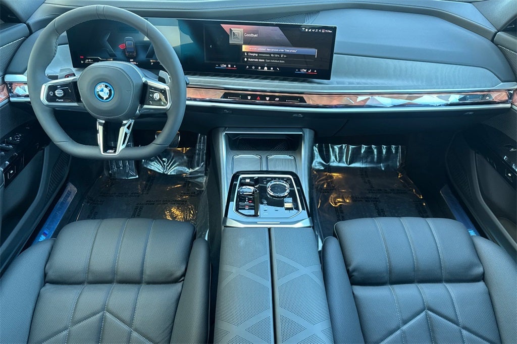 2026 BMW 7 Series 750e xDrive