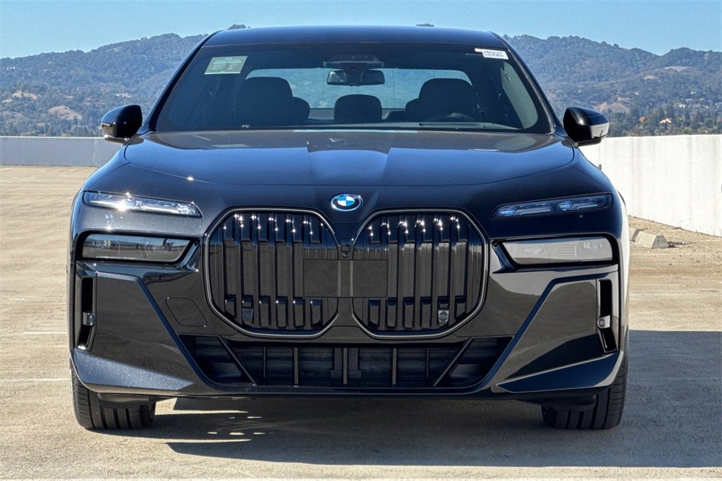 2026 BMW 7 Series 750e xDrive