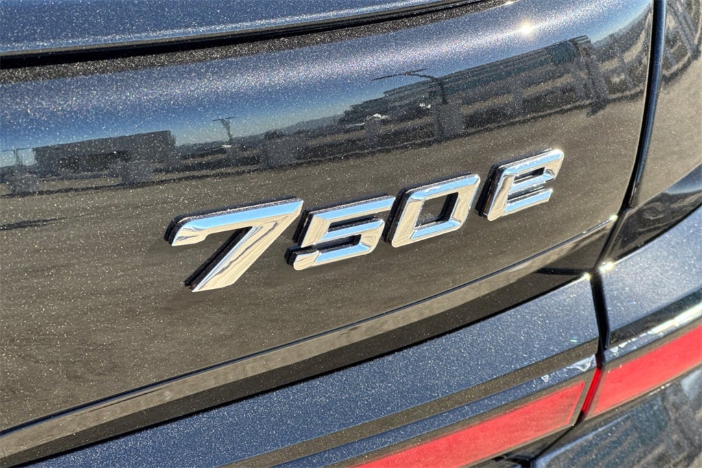 2026 BMW 7 Series 750e xDrive