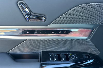 2026 BMW 7 Series 750e xDrive