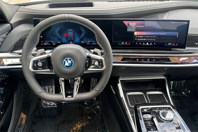 2026 BMW 7 Series 750e xDrive
