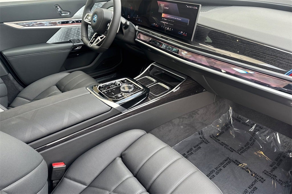 2026 BMW 7 Series 750e xDrive
