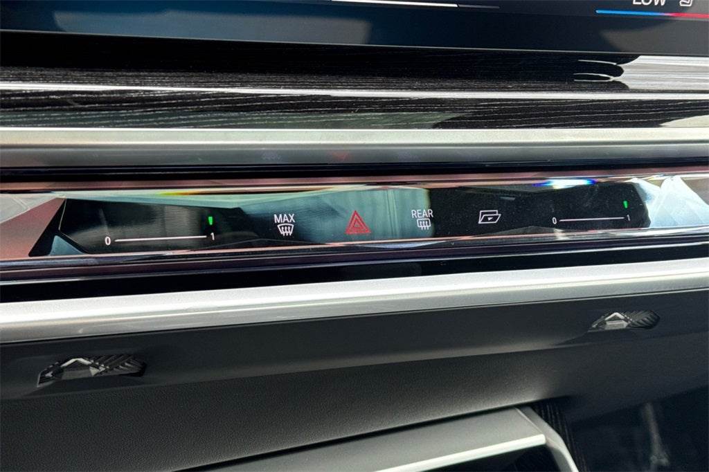 2026 BMW 7 Series 750e xDrive