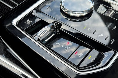 2026 BMW 7 Series 750e xDrive