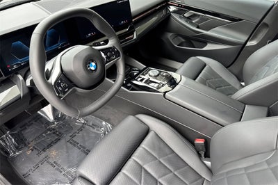 2024 BMW 5 Series 530i