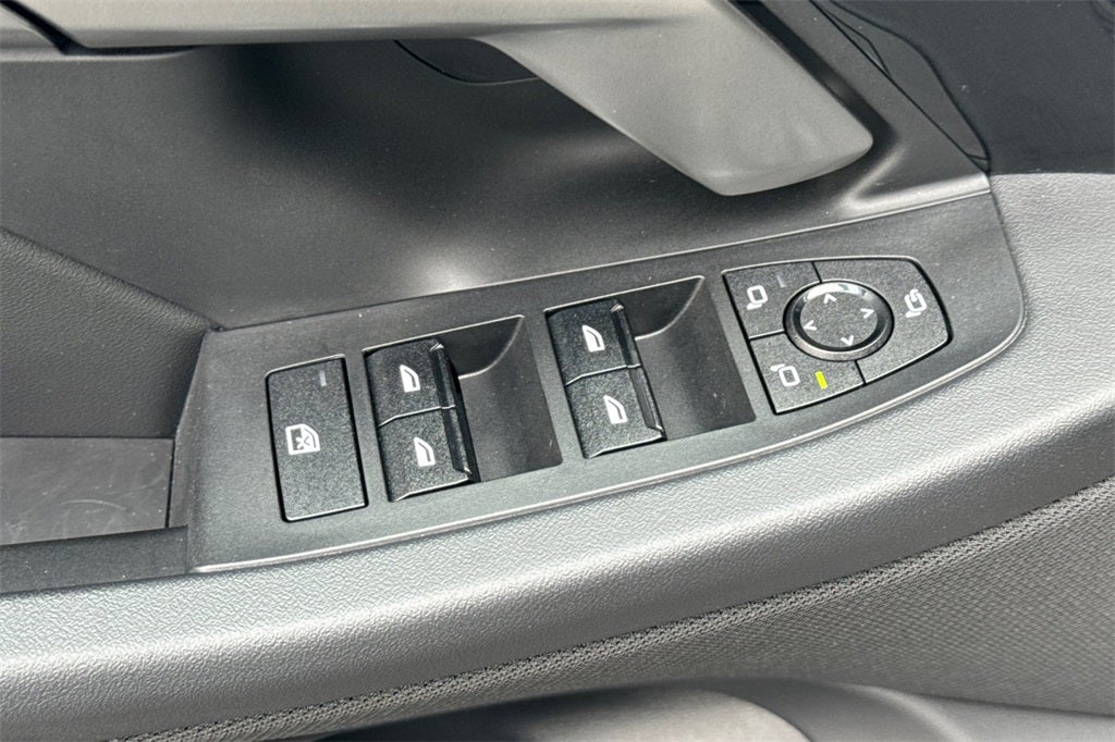 2024 BMW 5 Series 530i