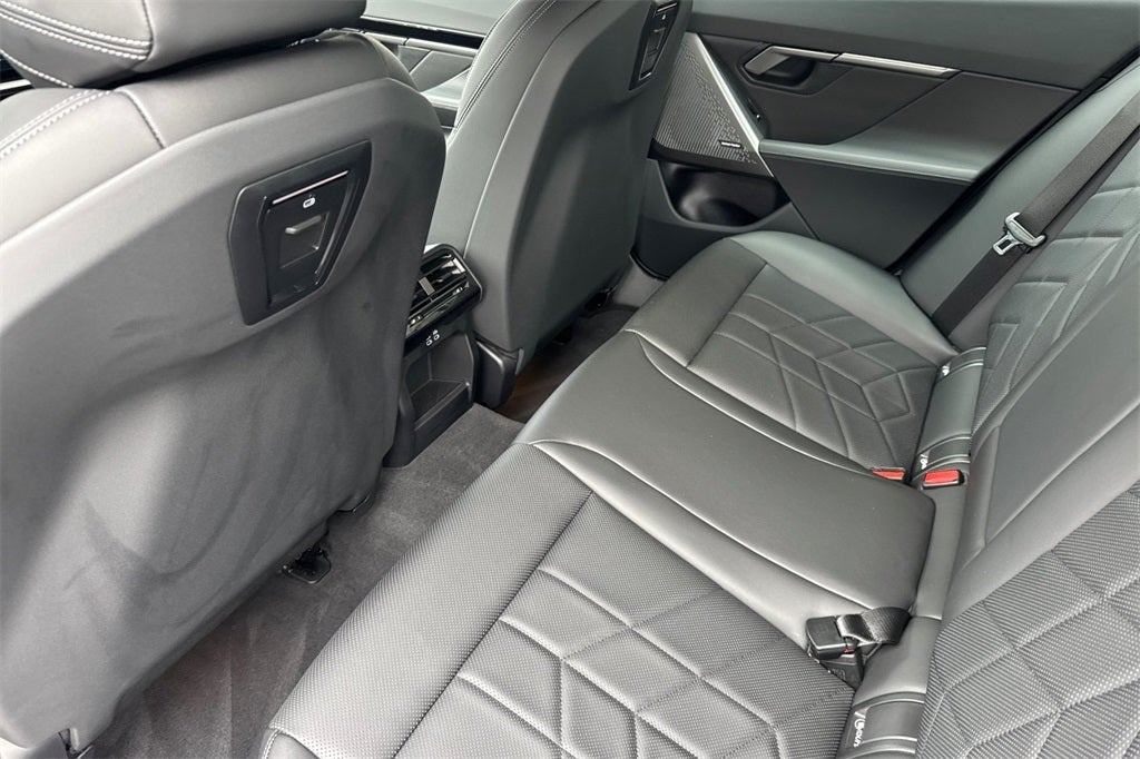 2024 BMW 5 Series 530i