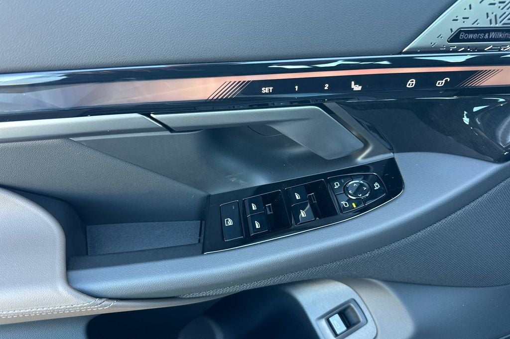 2027 BMW 5 Series 530i