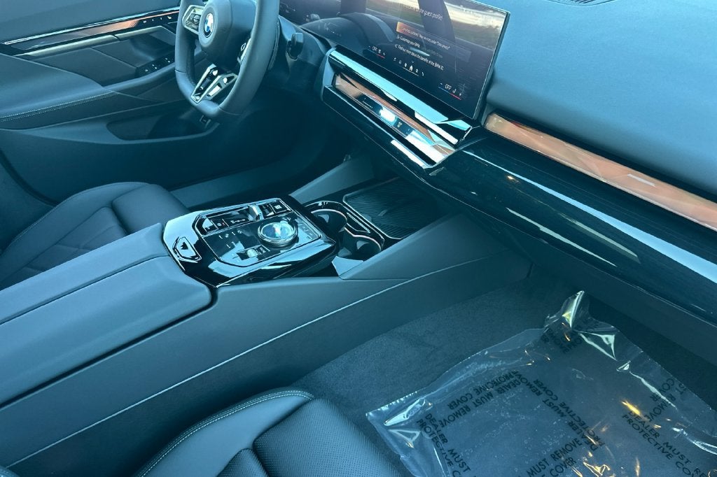 2027 BMW 5 Series 530i