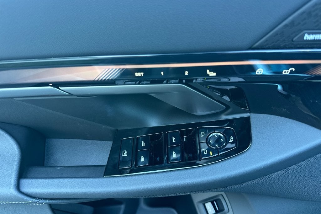 2027 BMW 5 Series 530i