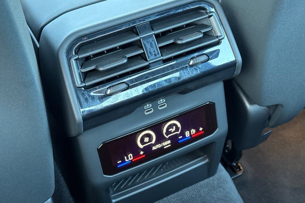 2026 BMW 5 Series 530i