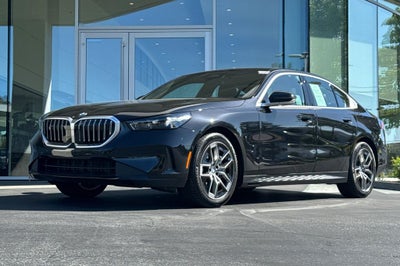 2026 BMW 5 Series 530i