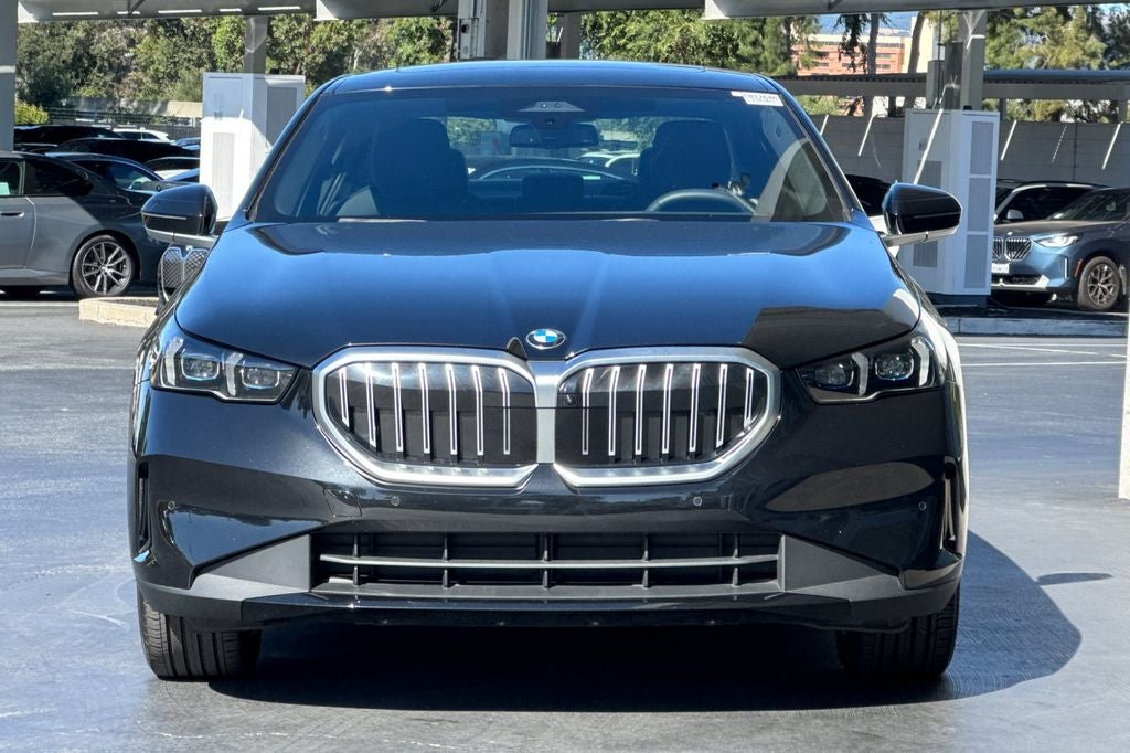 2026 BMW 5 Series 530i