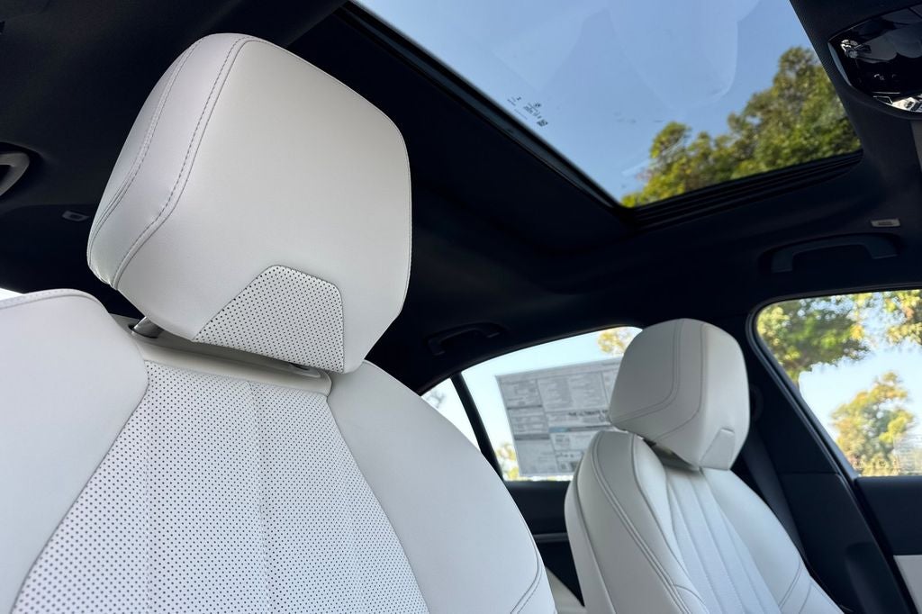 2026 BMW 5 Series 530i