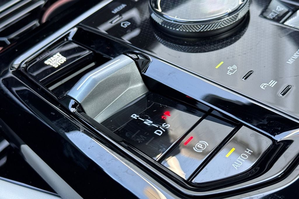 2026 BMW 5 Series 530i