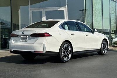 2026 BMW 5 Series 530i