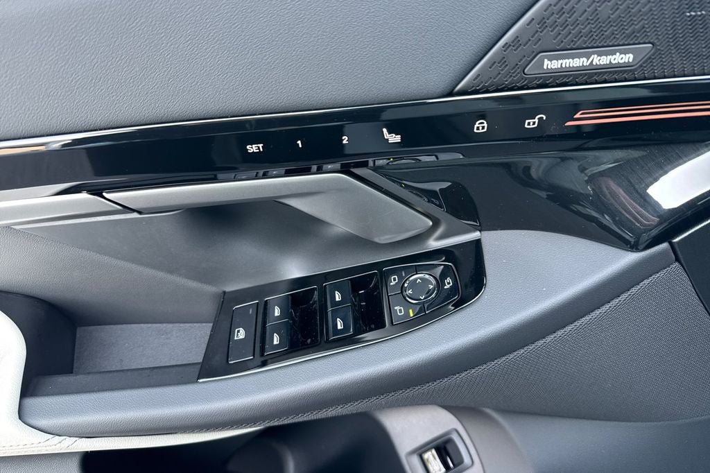 2026 BMW 5 Series 530i