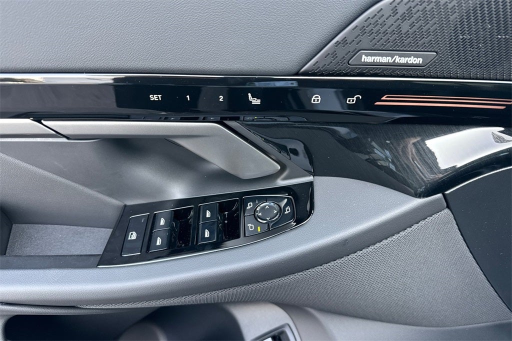 2026 BMW 5 Series 530i