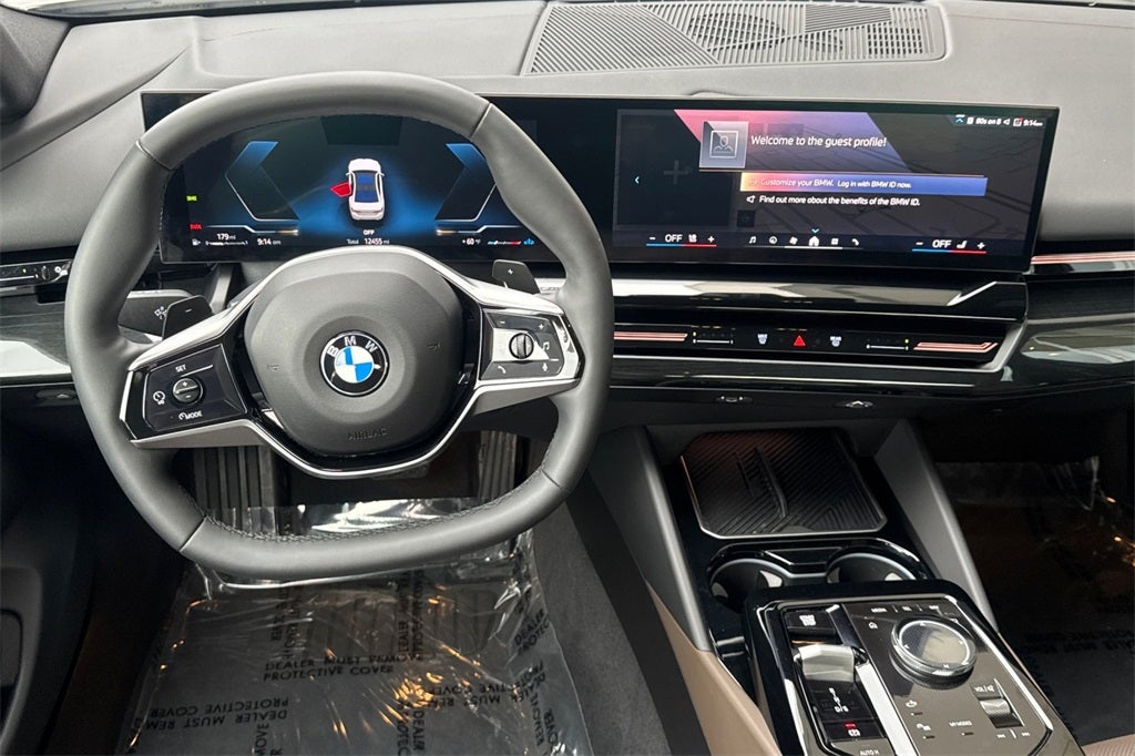 2025 BMW 5 Series 530i