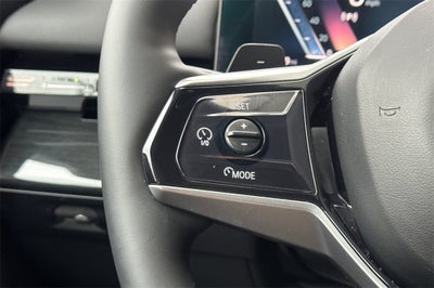 2025 BMW 5 Series 530i