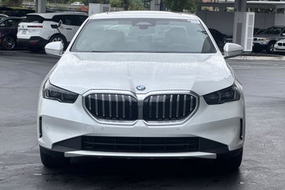 2026 BMW 5 Series 530i