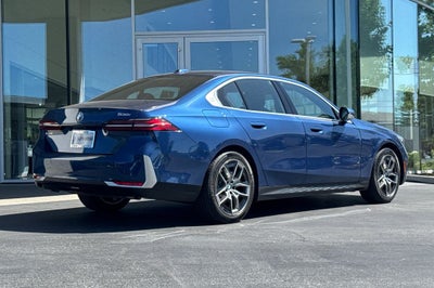 2026 BMW 5 Series 530i