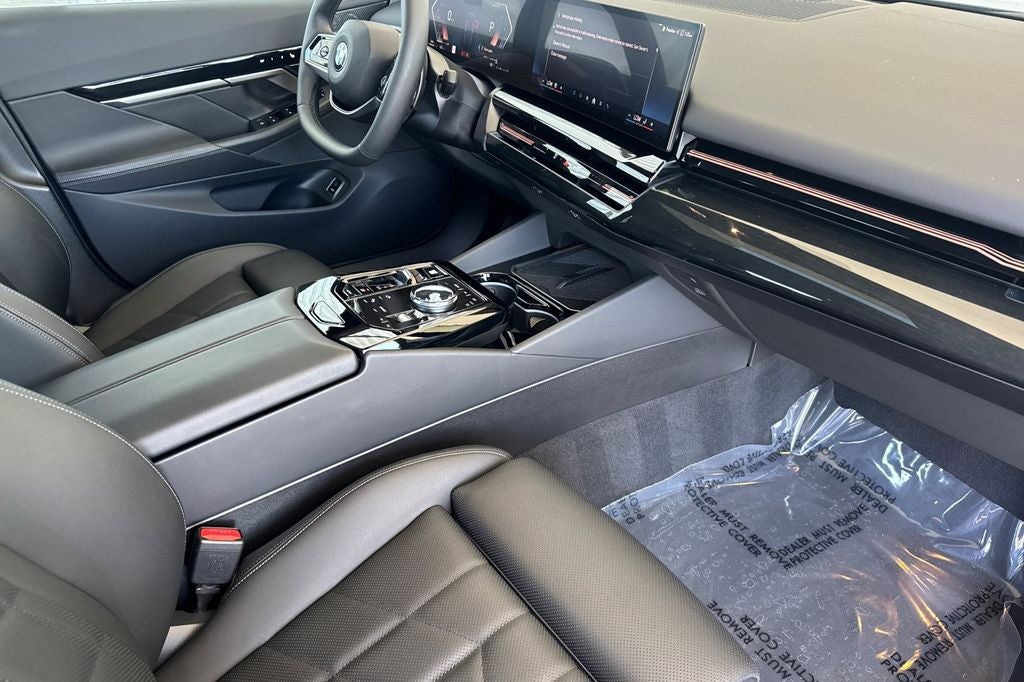 2026 BMW 5 Series 530i