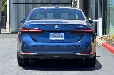 2026 BMW 5 Series 530i