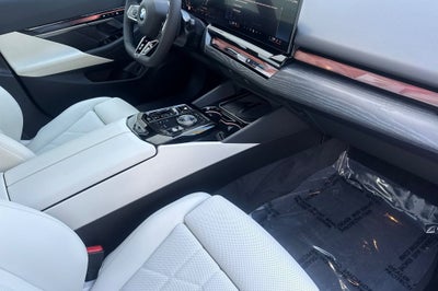 2027 BMW 5 Series 530i